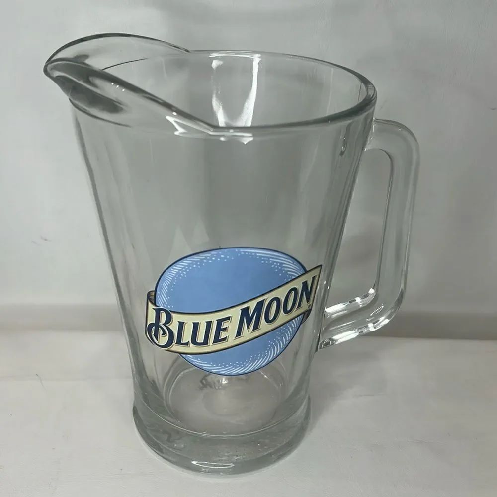 Blue Moon Beer Glass Pitcher Spout Handle 64 Oz 8 1/4 In 6 In Diameter Tall